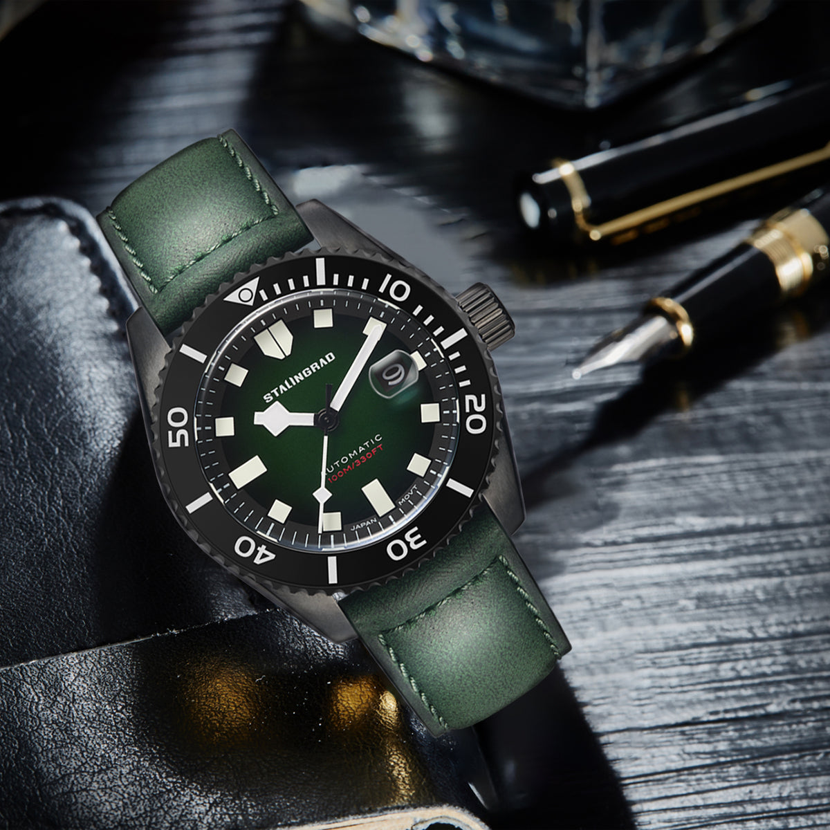 Volga Defender. Green Dial. Green Leather Strap. SG-0413-08